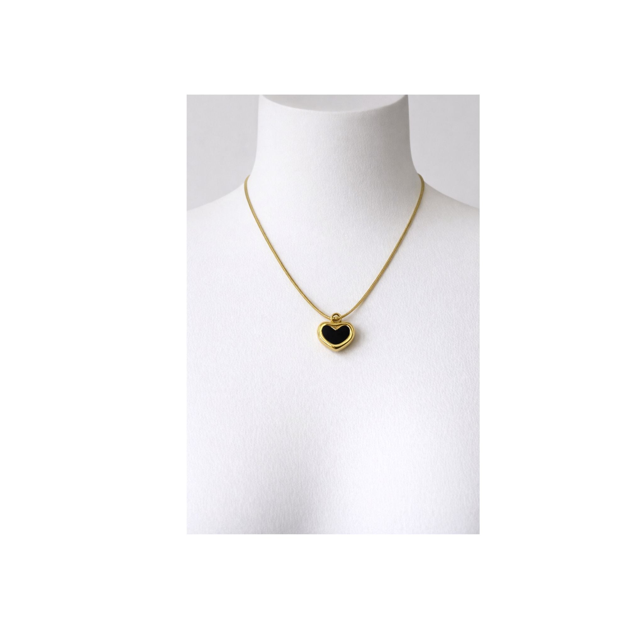 Midnight Heart Glow Necklace