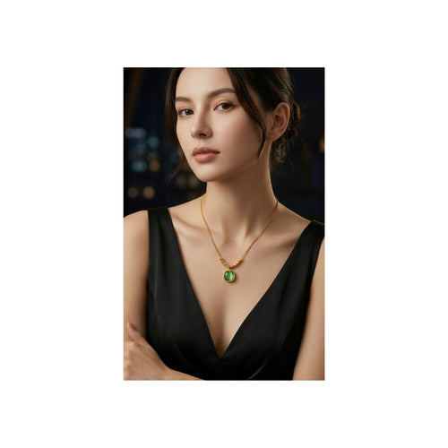 Aura Collection – Emerald Aura Pendant Necklace