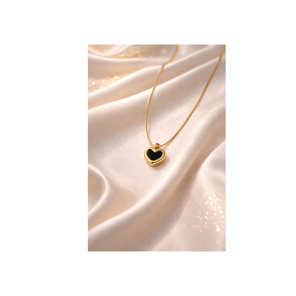 Midnight Heart Glow Necklace