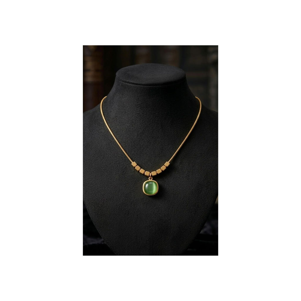 Aura Collection – Emerald Aura Pendant Necklace