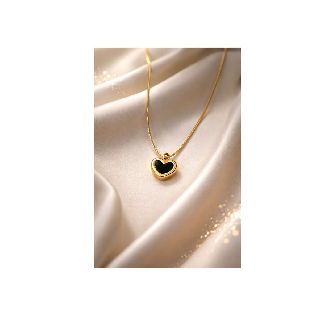 Midnight Heart Glow Necklace