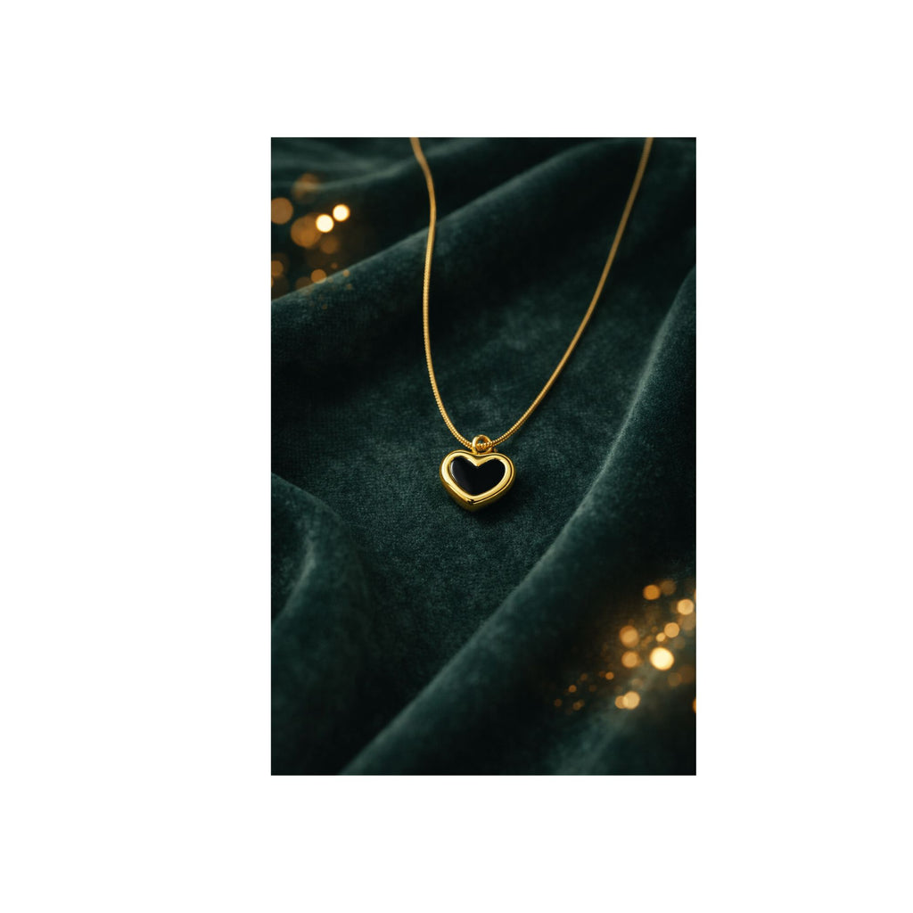 Midnight Heart Glow Necklace