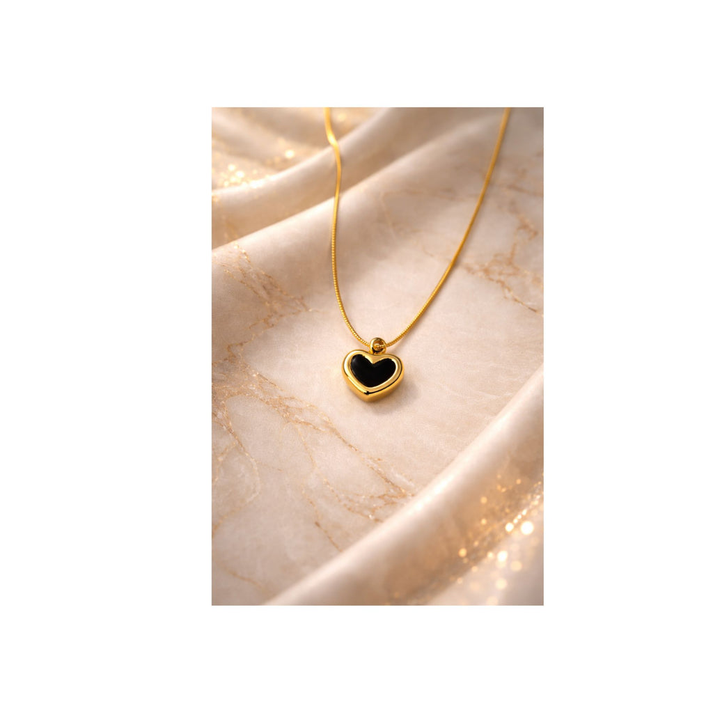 Midnight Heart Glow Necklace