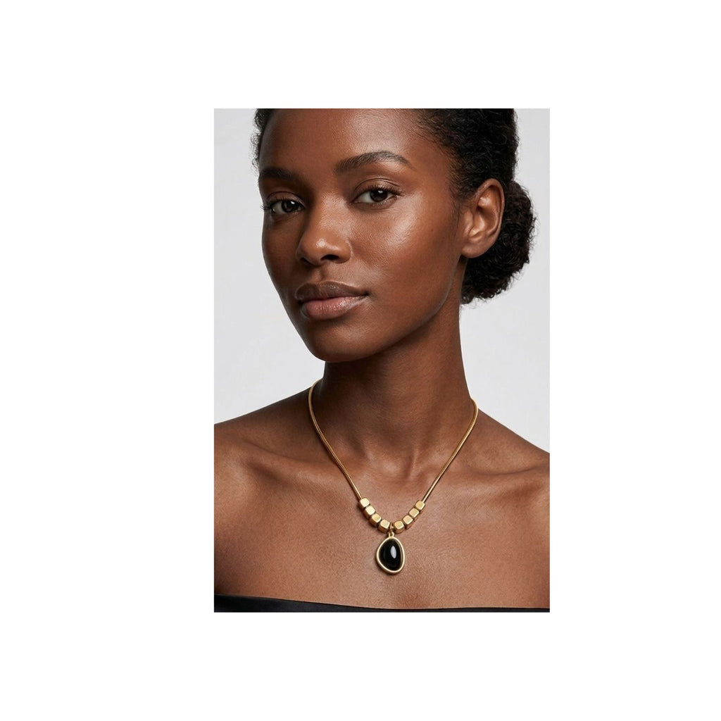 Aura Collection – Noir Aura Pendant Necklace