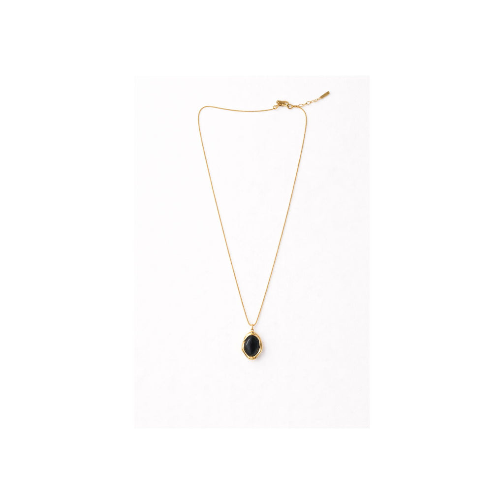 Midnight Oval Pendant Necklace