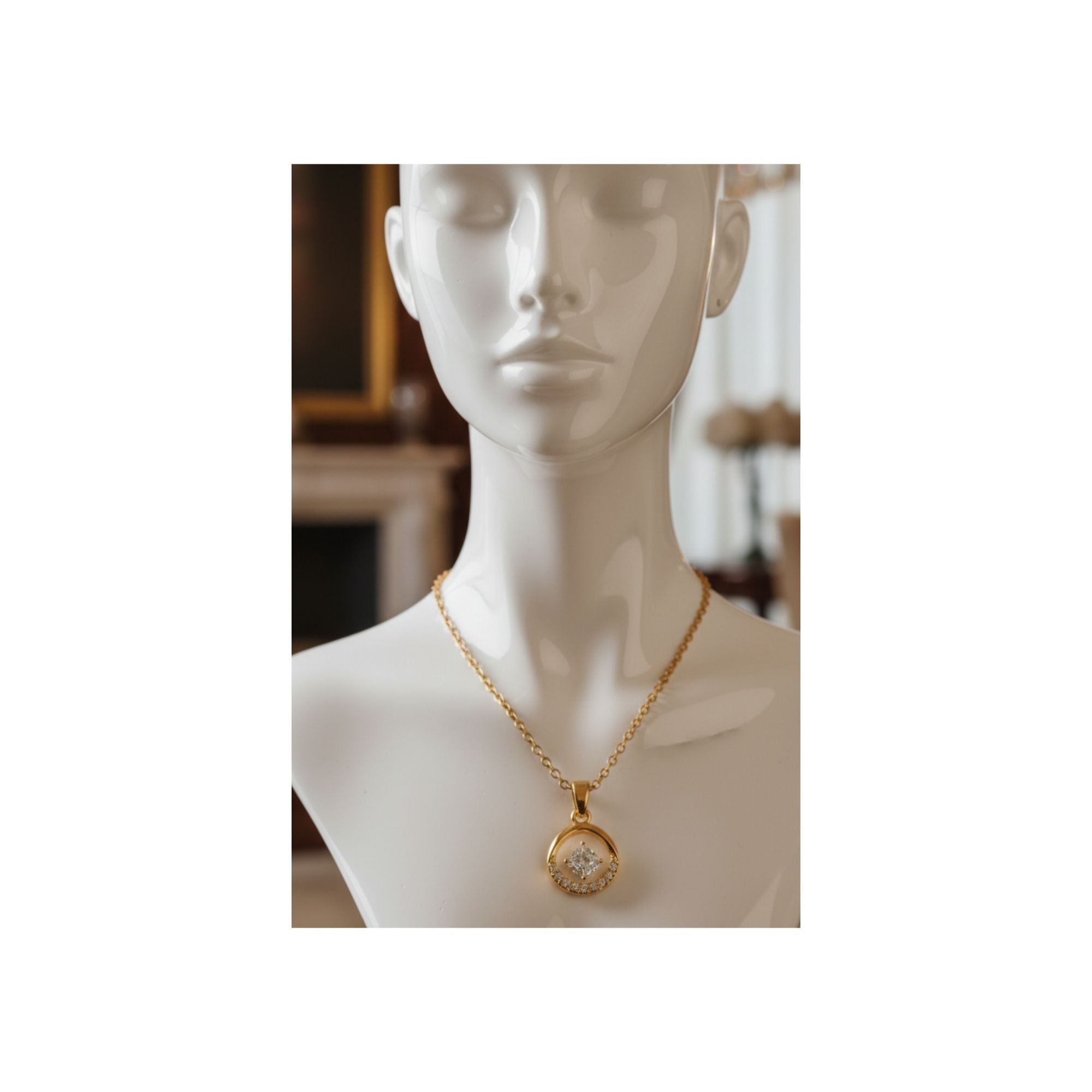 Halo Spark Pendant Necklace – Icy, Elegant & On-Trend